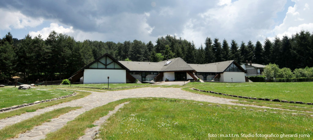 Bellissimo scorcio di un centro visita del parco della Sila
